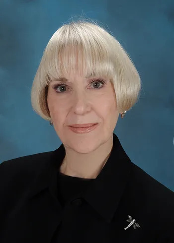 joan-packard-luks